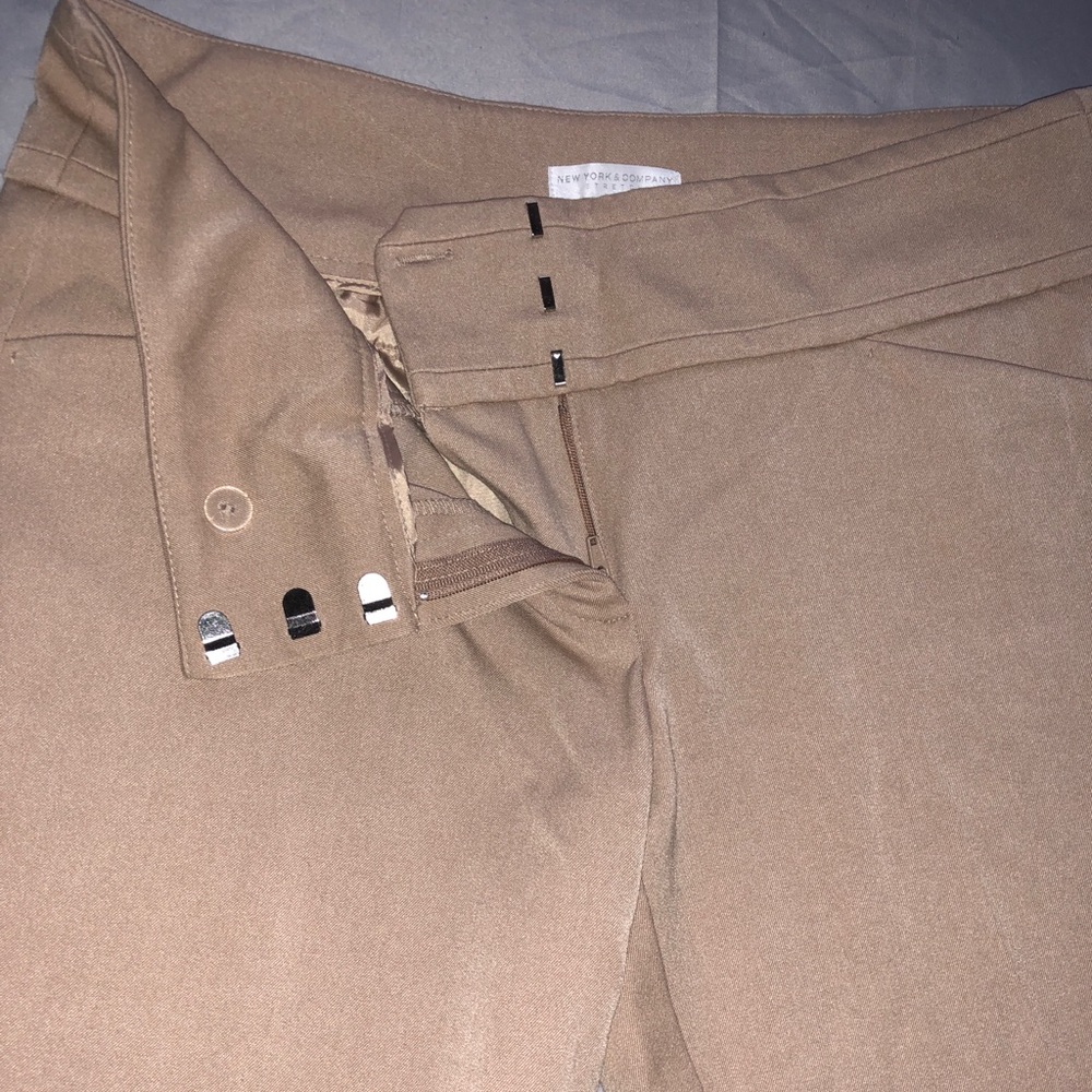 Tan stretch dress pant! Size 8